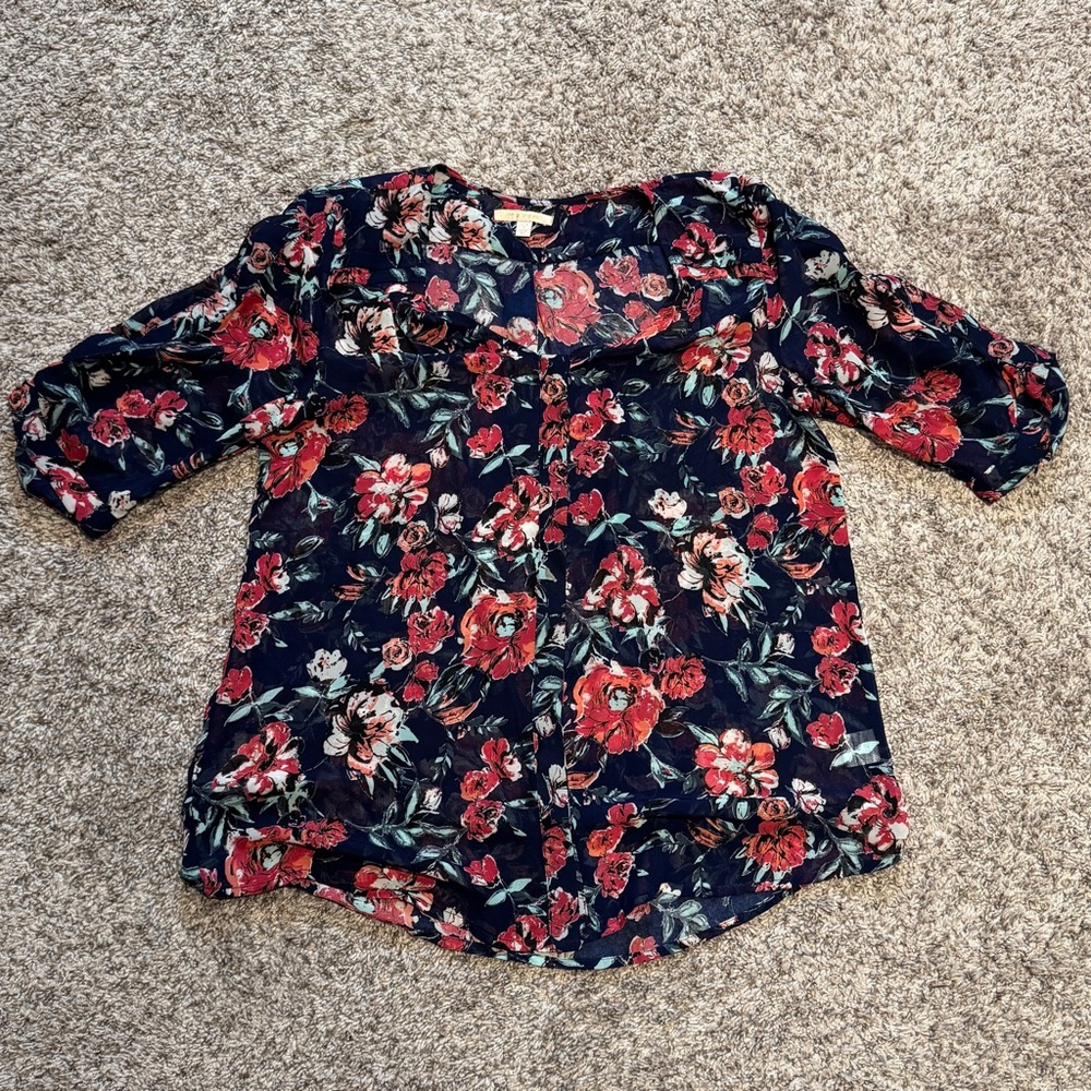 skies are blue Floral Women's Top - Red and Black